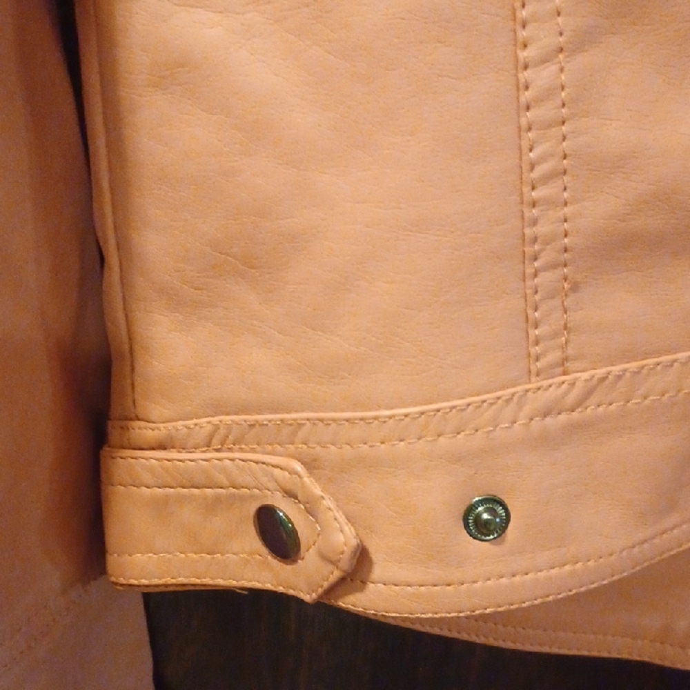 mi a mi Salmon Pink Ruffle Faux-Leather Jacket Size Small - Picture 10 of 14